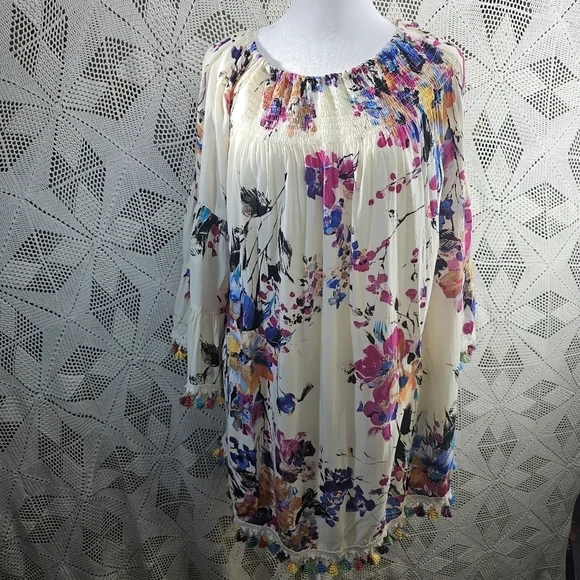 Jodifl, Pom Pom Fringe Tassel, Floral Smocked Draped Watercolor Boho Top large - Picture 6 of 12